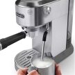 Delonghi KÁVÉFŐZŐ PRESSZÓ EC890.M 